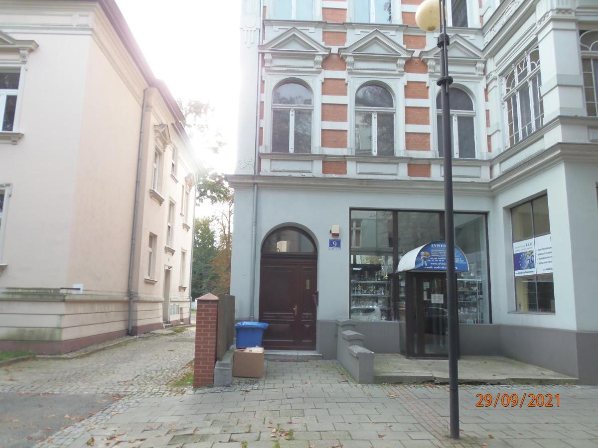 Apartament Kasztanowy Apartment Gliwice Exterior photo